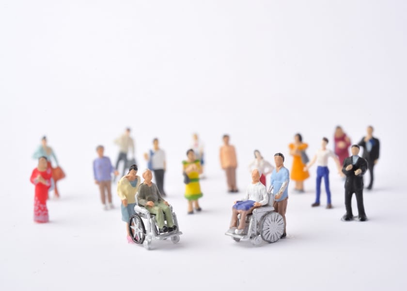 全員が快適に過ごせることをイメージする写真