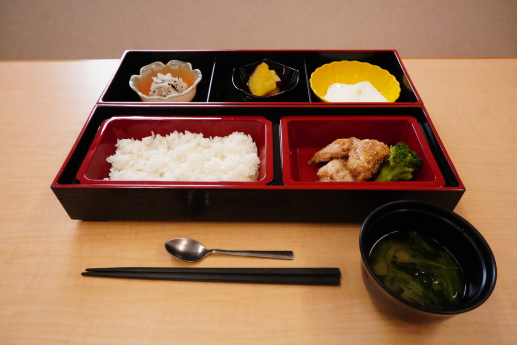 患者さまお食事の写真